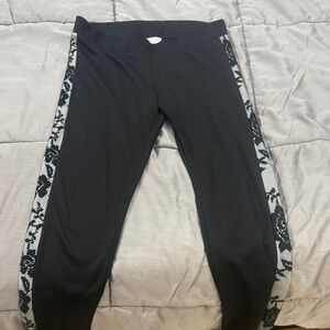 Guess Dark black and gray Leggings with Lace Trim